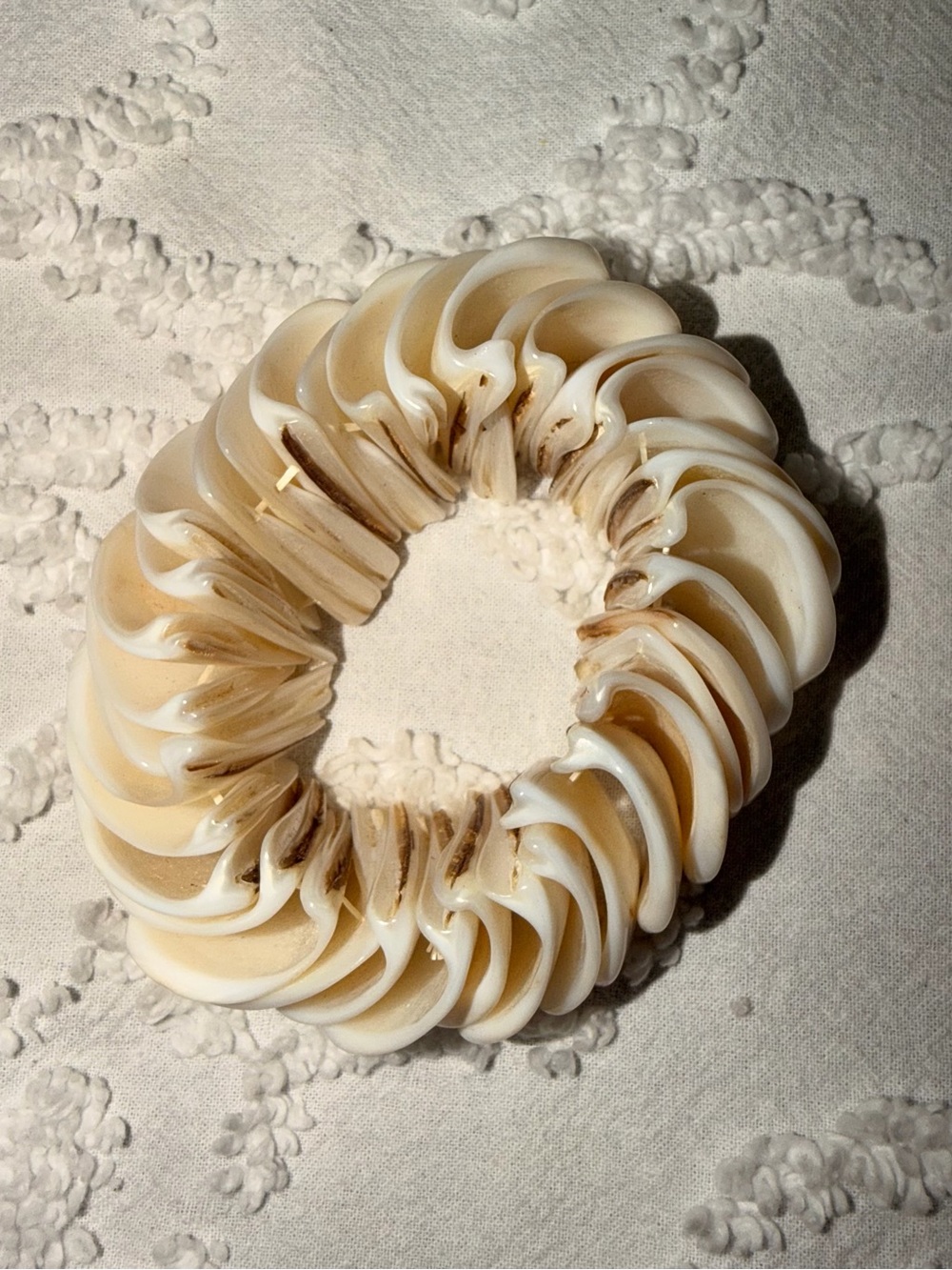 Vintage Mother Of Pearl Shell Stretch Chunky Bracelet